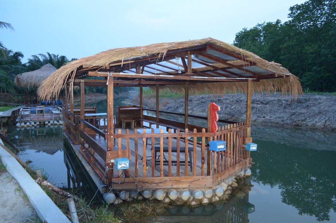 Sinar Eco Resort Kampong Bukit Panjang Ngoại thất bức ảnh