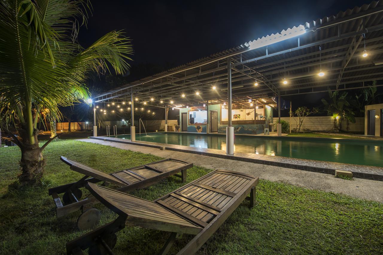 Sinar Eco Resort Kampong Bukit Panjang Ngoại thất bức ảnh